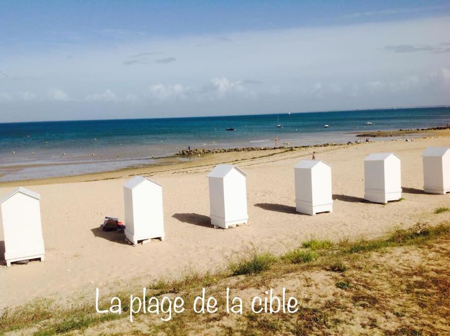 Eole, Idealement Situe Sur Le Port De St Martin De Re Saint-Martin-de-Ré 외부 사진